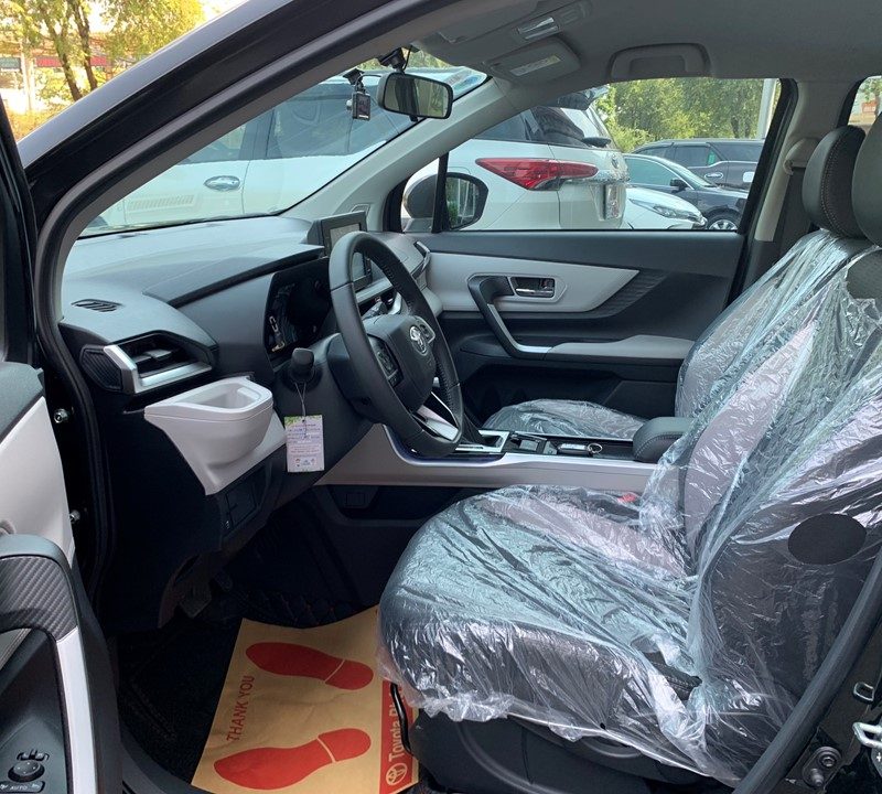 Toyota Veloz Cross 2022 siêu lướt giá tốt